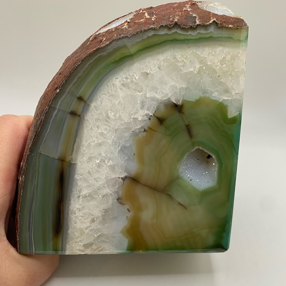 STUNNING agate slice with druzy pocket & sparkle